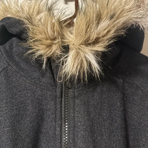 Carhartt Wool Blend Quilted Jacket Fur trim hood for Women Size XL - Picture 3 of 11